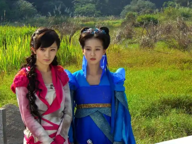 仙剑奇侠传三 杨幂 饰 唐雪见 刘诗诗 饰 龙葵