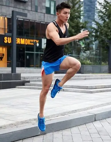 fransty男模网 - 深度了解国模赵亮:不可言喻的帅气 fransty.com