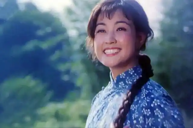 原创80年代各电影厂当家花旦上影厂张瑜龚雪北影厂刘晓庆那八一厂呢