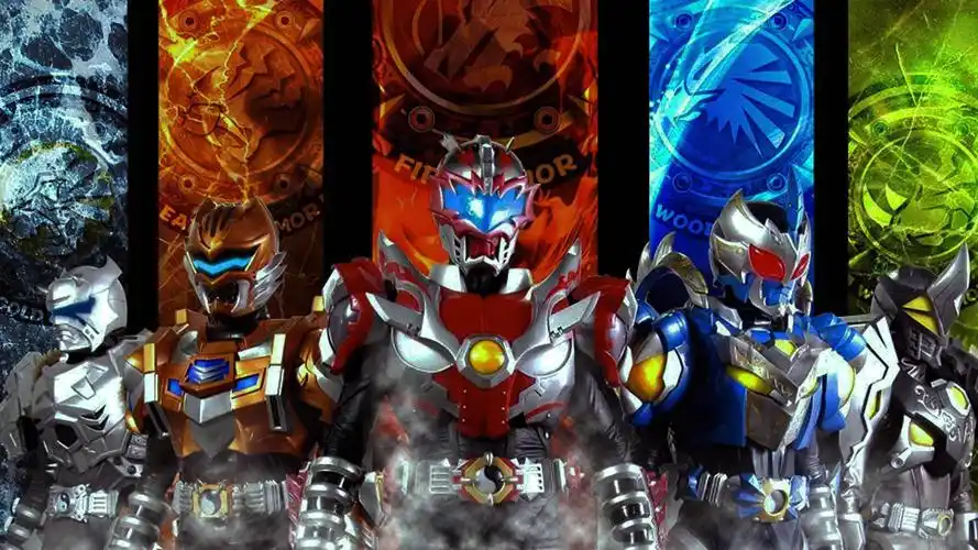 铠一中的六套铠甲都有哪些特点