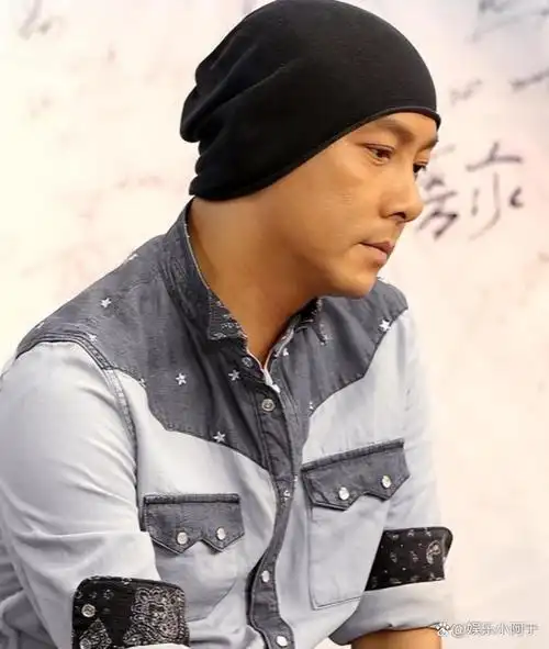 老艺人的残酷真相和事实在张卫健身上完美地展现出来了