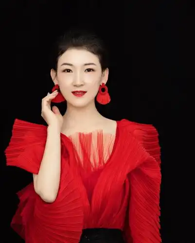 李爱演唱神池民歌莜面组曲《炕角角》正式发行