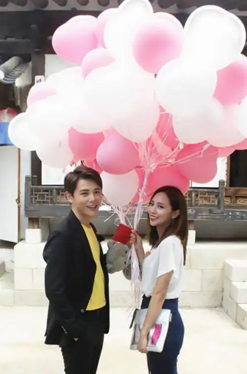 瞒不住了孙坚为王霏霏泣不成声究竟是毒奶还是真爱