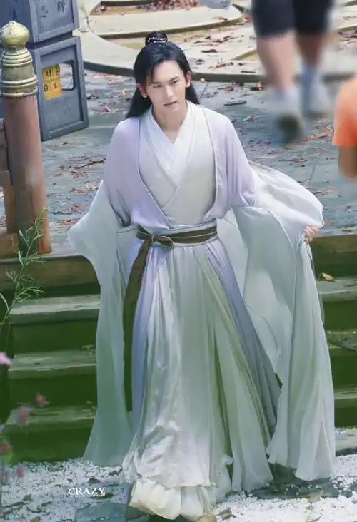 看～美人在脱衣服#山河令#|周子舒|阿絮 cr logo