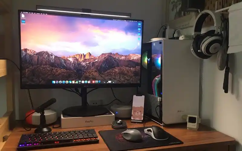 智能卧室&电竞桌面分享