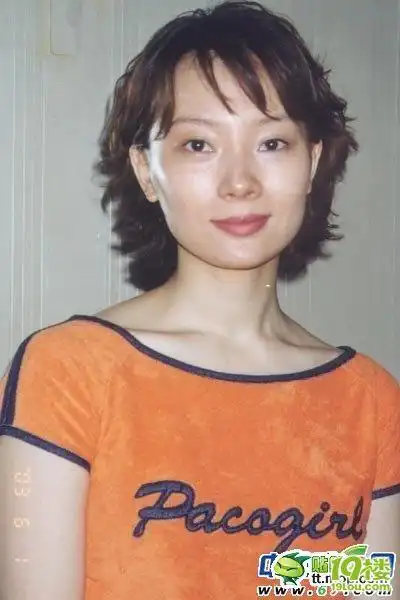 陈数被曝曾磨骨削腮瘦脸整容前旧照曝光组图