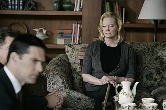 拉字至上第六季thelwordseason6的剧照