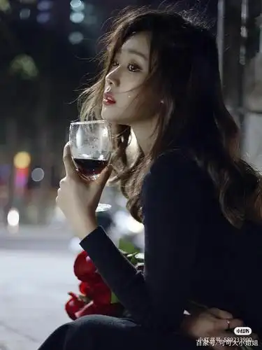 玫瑰少女伤感写真