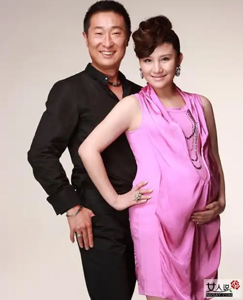 于和伟获得最佳男配角 颁奖现场大闹尴尬让人无语