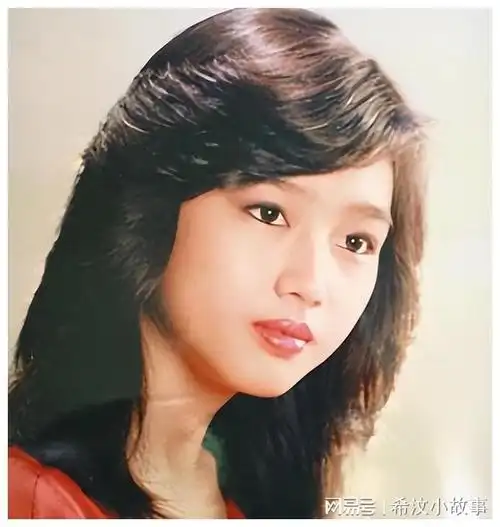 豪门千金朱丽倩曾携亿万身家嫁刘德华,46岁高龄产子,今怎样了