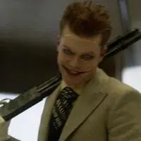 哥谭小丑拿枪头像_微信头像图片大全