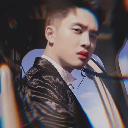 209.都暻秀头像(色散滤镜)