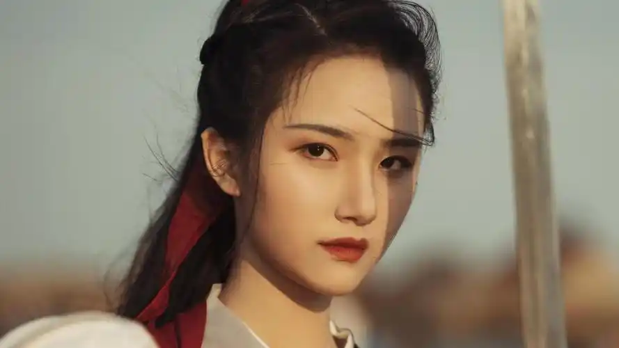 古风红衣侠女冷艳英姿魅力写真,高清壁纸图片,大陆美女-回车桌面