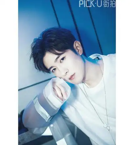 季肖冰图楼持续更新最新的在最上面