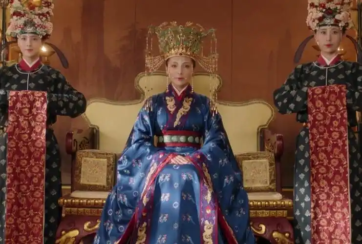 但是在刘娥曾经为过歌女,古代歌女喜欢用麝香保持自己的体香和身材,而