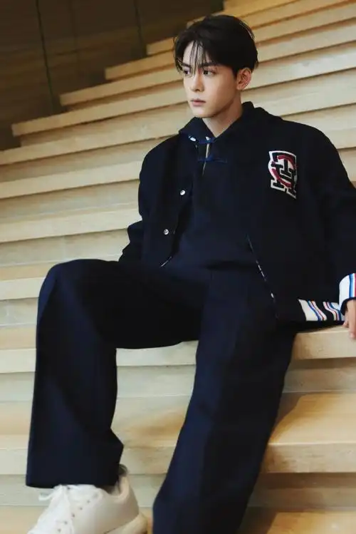 微博之夜好多人啊##曾舜晞出图