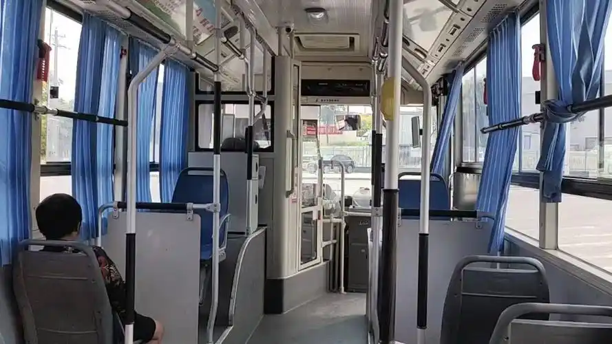 【武汉公交】917路山湖路中车集团→何家湖南街产业一路车内运行实录