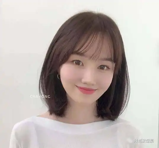 宝藏女孩的齐肩短发
