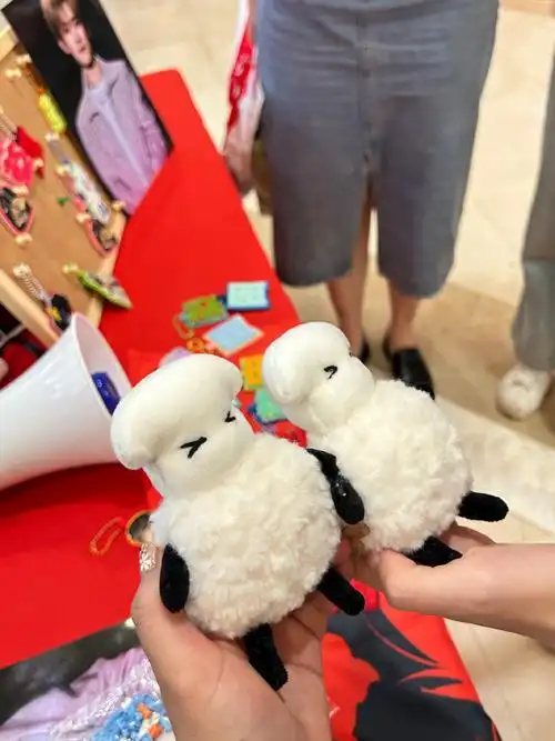 易烊千玺电影小小的我##四字 易烊千玺 yyqx 四字