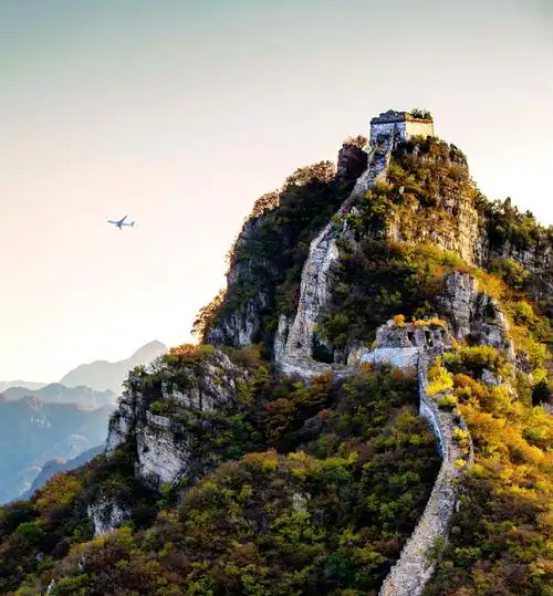 巍巍箭扣长城,险峻风光独美