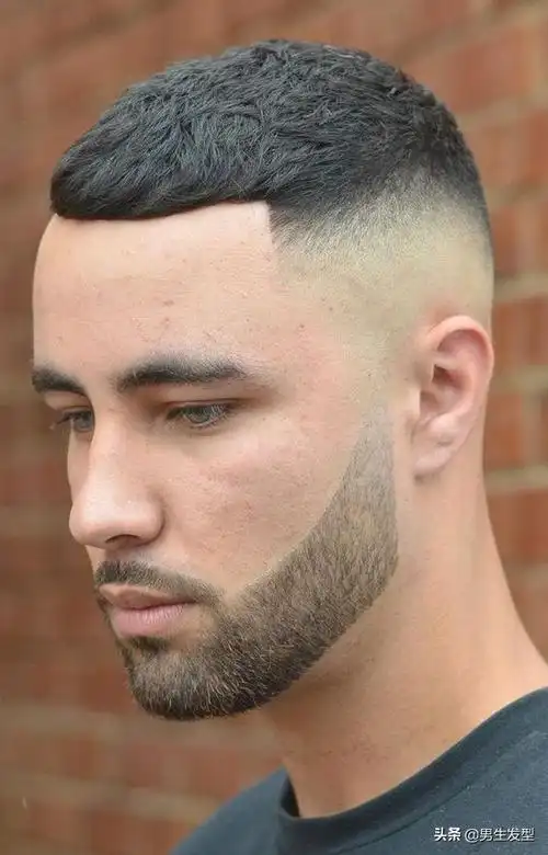 男士短发发型图片2017圆脸(男生) - 赤虎壹号
