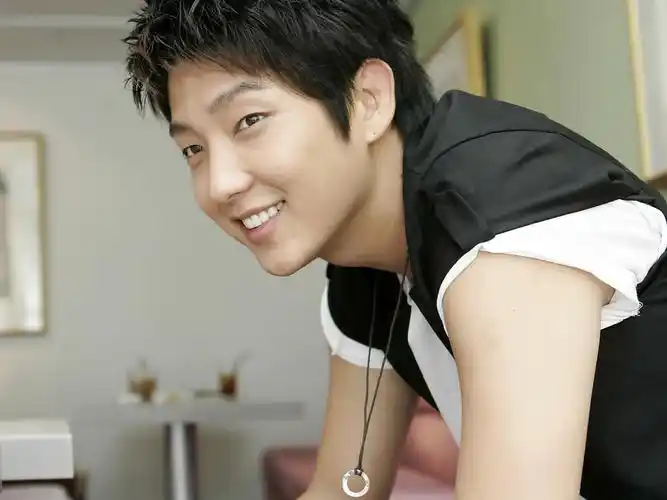 壁纸,韩国明星,李俊基