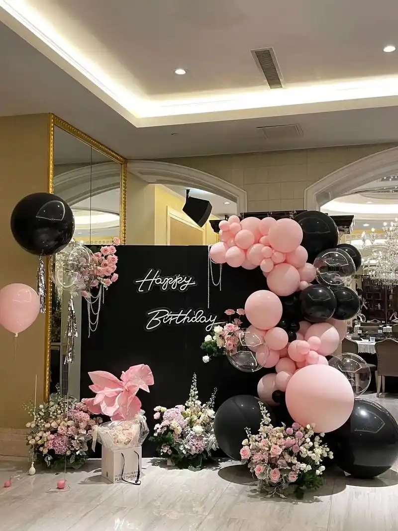 甜酷的生日宴布置谁不爱呀.这一场black pink生日派对 - 抖音