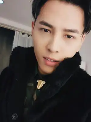 洪尧个人资料简介