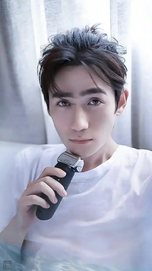 朱一龙周一开工照