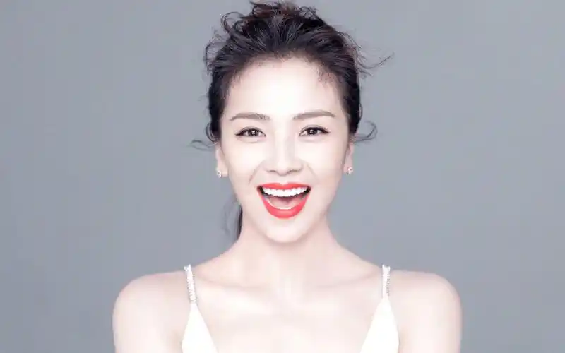 刘涛清新性感写真桌面壁纸