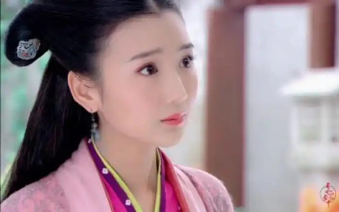 毛晓彤《神雕侠侣》【郭芙】粉妆玉琢,娇俏柔美.by美人犹似画中仙