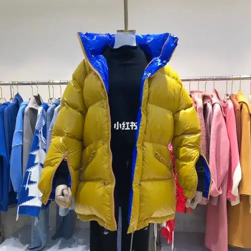 这个三楼是新中国十三行万佳做的做好的这些批发品牌一起聚集的一个点