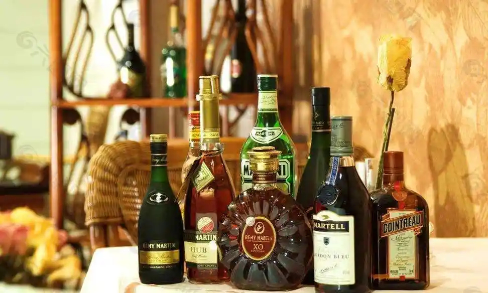 让你在酒吧更懂有面的酒水知识