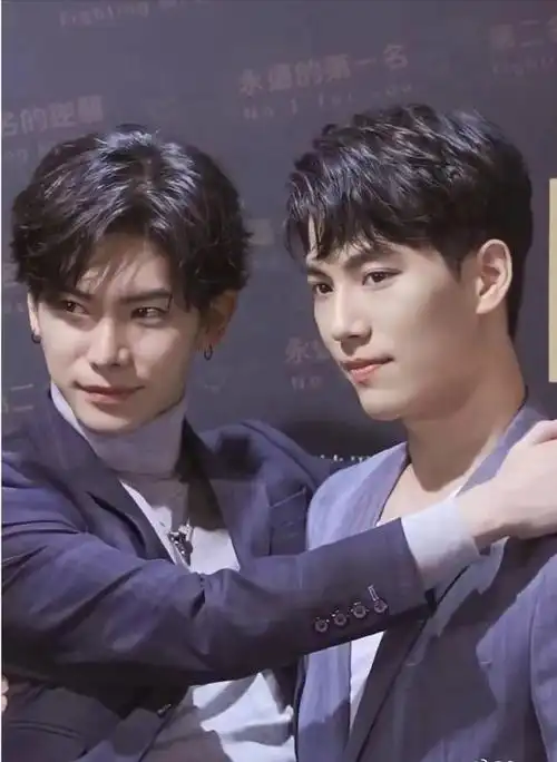 丸山裕介杨宇腾小时候(杨宇腾叫庄司裕介还是丸山裕介)-天晟网