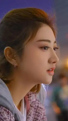 景甜新剧《一场遇见爱情的旅行》剧照壁纸