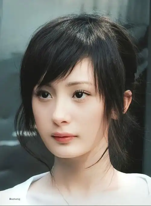 杨幂早期完全是姐幂#你能想象年轻时候的杨幂有多美?