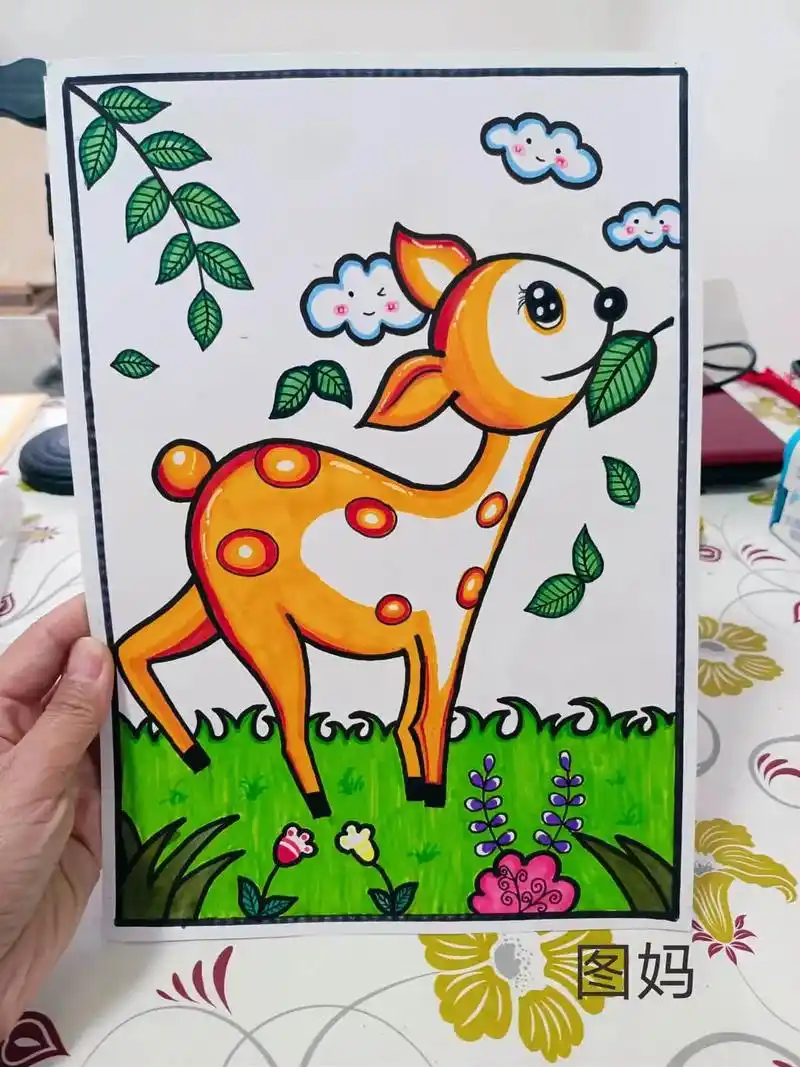 梅花鹿 #一起学画画 #马克笔绘画 #创意美术 #绘画过程 - 抖音