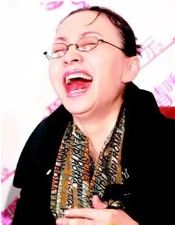 揭英达抛弃宋丹丹娶梁欢内幕 被称狭隘的幸福(组图)