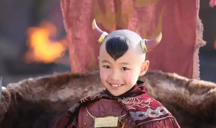 除了这些男主的小时候,他还曾经在张纪中版的《西游记》中,扮演过"