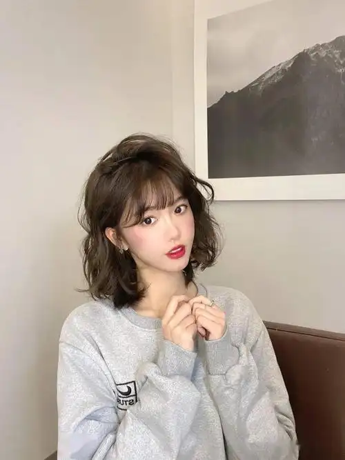 2021冬天你就差一款慵懒法式蛋卷烫