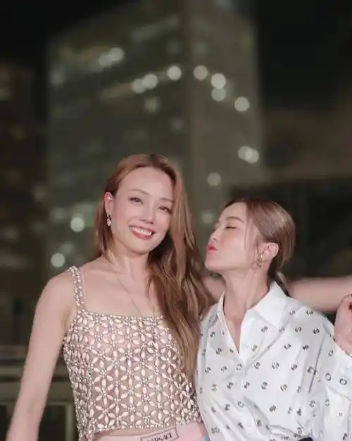 林青霞容祖儿关智斌阿sa霍汶希合照