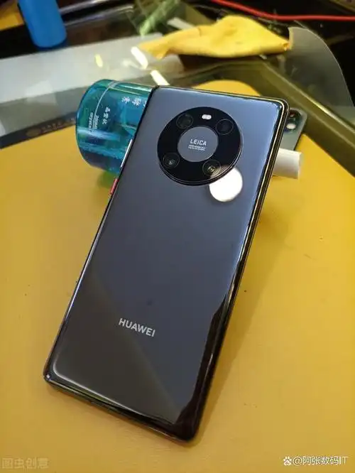 华为正式在中国推出mate 40 pro 5g翻新机型