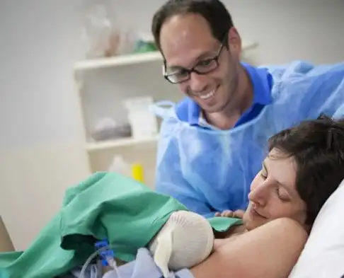 不妨一看_刀口_女性_身体