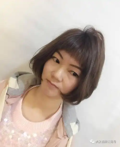 今年流行"半额刘海"