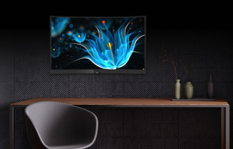 曲面显示屏,畅爽游戏世界