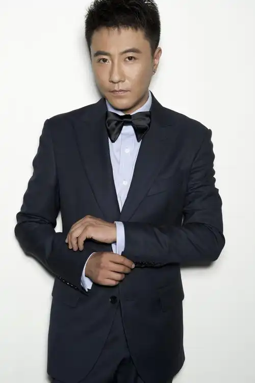 内地演技好颜值较高的大叔型演员有哪些