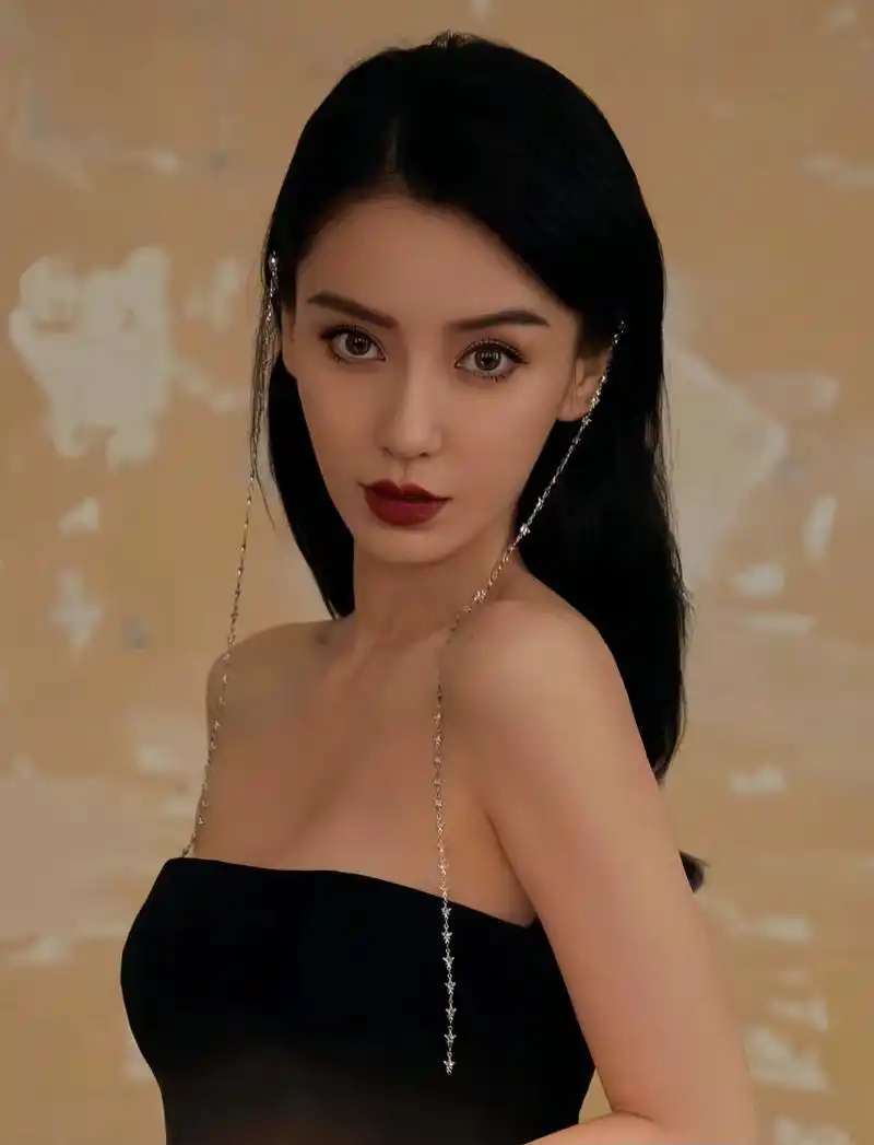 杨颖这绝美的颜值 说是在神仙颜值里面排上仙 应该没有争议吧#杨颖