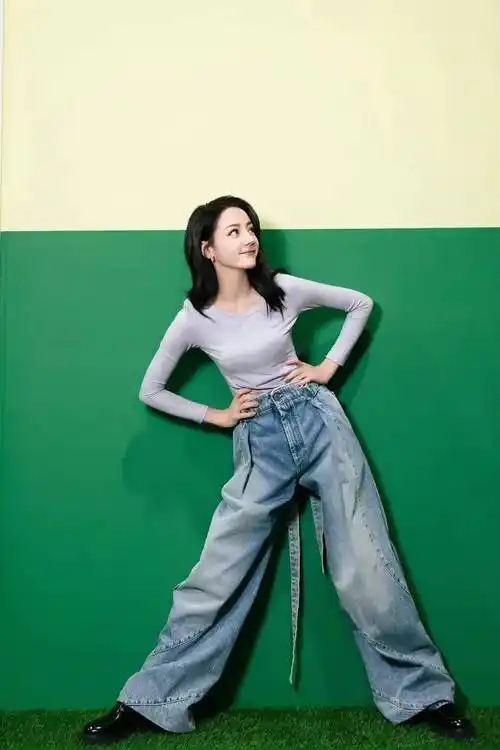 热巴打脸怀孕传闻!