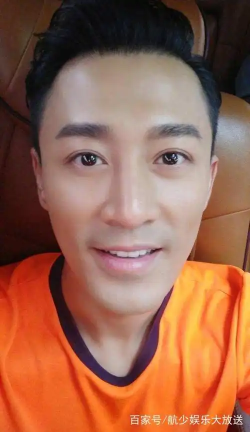 曝林峯要结婚了!并于12月8号举行婚礼,粉丝直言"要考虑"