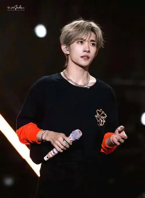 易烊千玺 #易烊千玺绝美镜头 #去年冬天 - 抖音